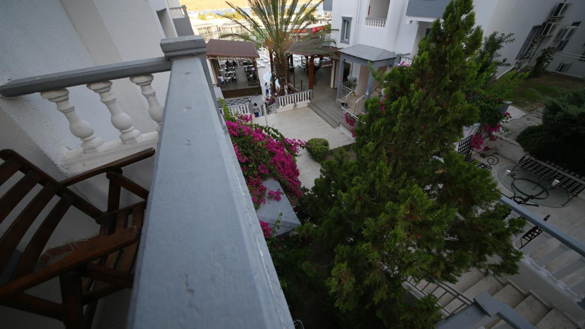 Smart Holiday Hotel Bodrum Bitez Extérieur photo