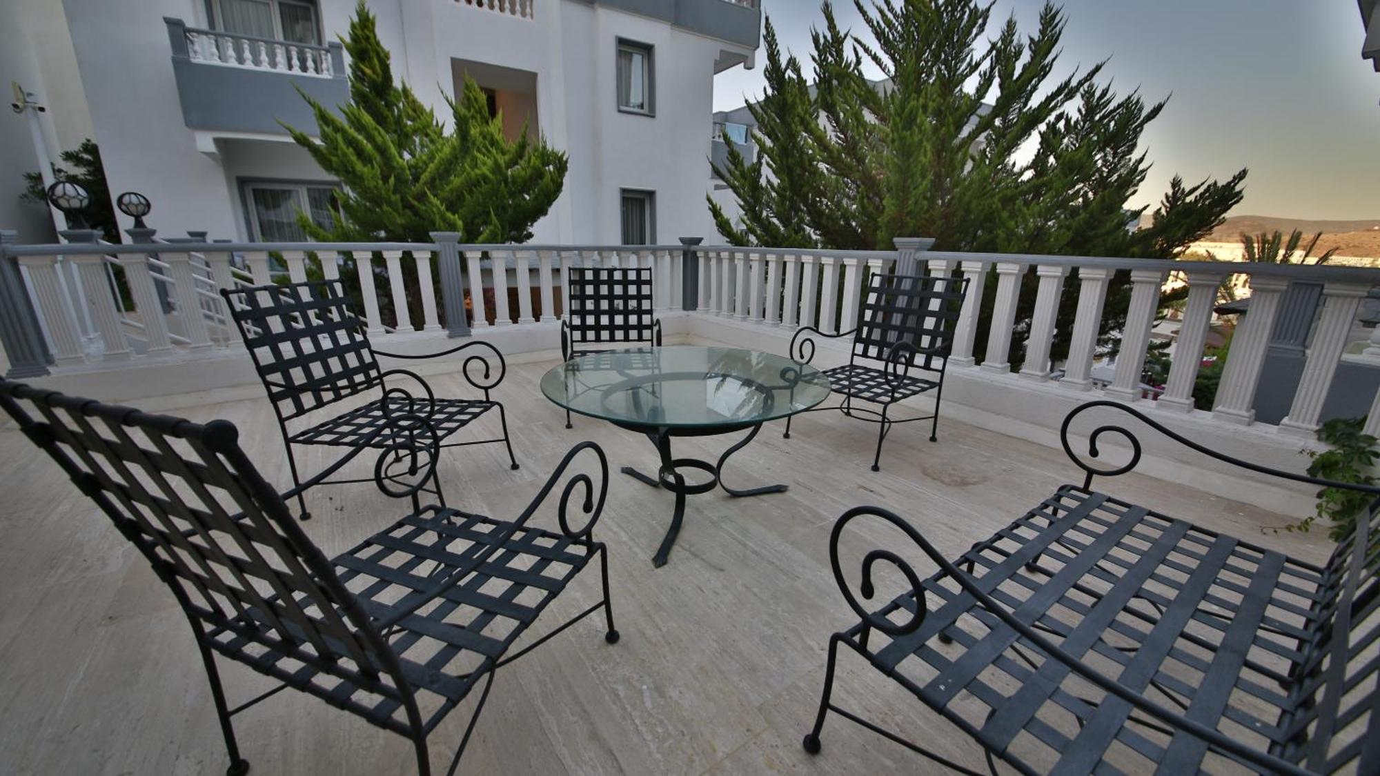 Smart Holiday Hotel Bodrum Bitez Extérieur photo